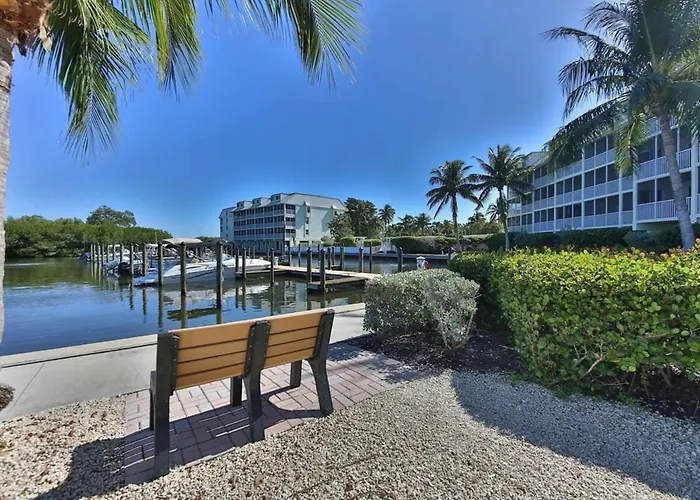 Family-Friendly Bayside Villa At South Seas Resort
